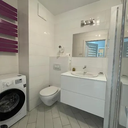 Lady - Victoria By Oneapartments Apartment *
